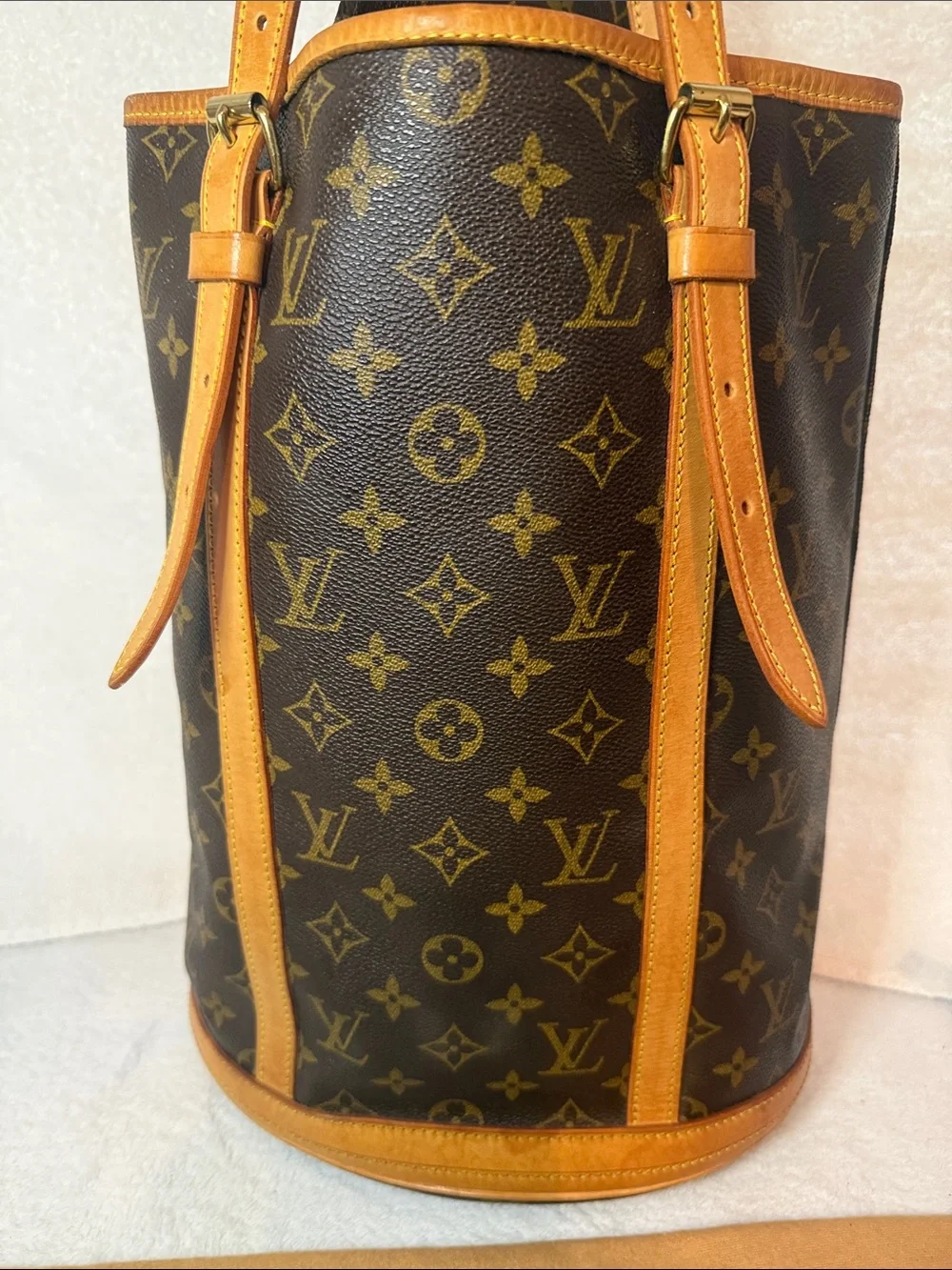 Louis Vuitton Tote Bag Bucket GM Brown Monogram with Louis Vuitton Pouch